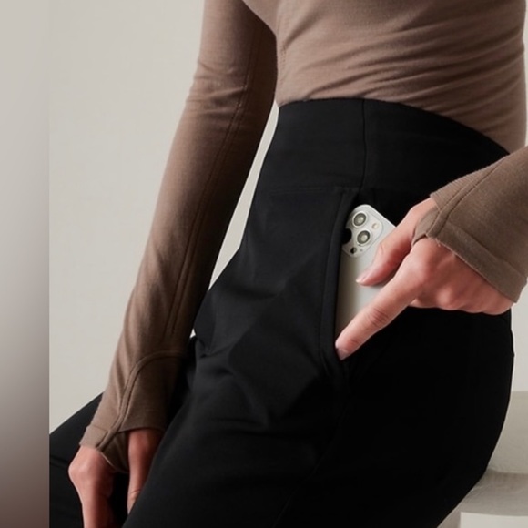 NWT-Athleta Black Endless Pant, Size 4/P, 4, 2/T, 10, 8 - Picture 3 of 10